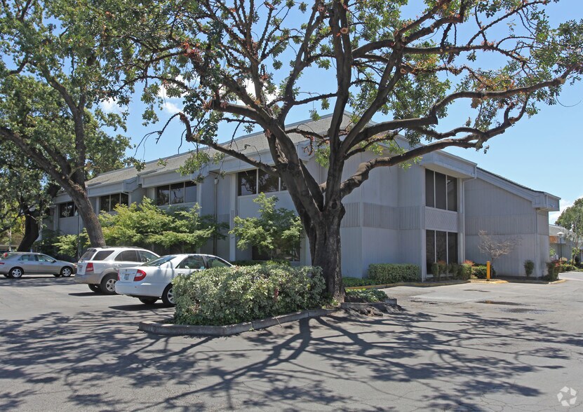 555 W Benjamin Holt Dr, Stockton, CA 95207 For Lease