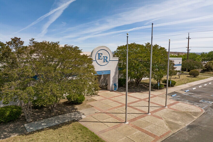 More Photos Of 400 E Park Ave, Chico Office For Sale