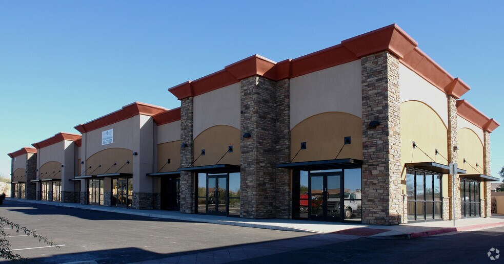 More Photos Of 28325 N Tatum Blvd, Cave Creek Freestanding For Lease