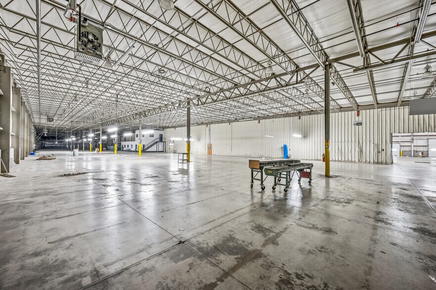 More Photos Of 368 Ella Grasso Ave, Torrington Warehouse For Sale