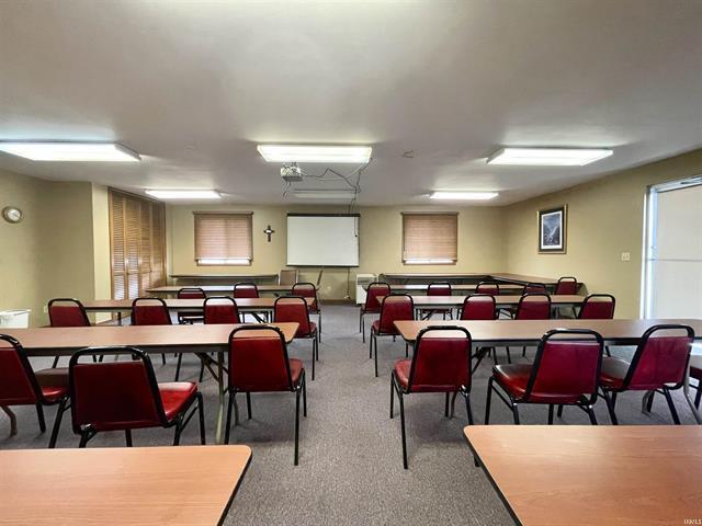 More Photos Of 750 E Markland Ave, Kokomo Religious Facility For Sale