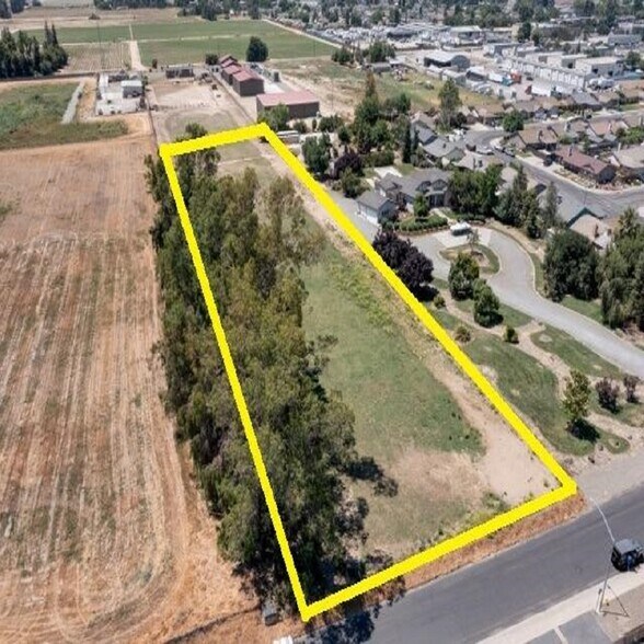 More Photos Of 1st Street, Hilmar Land For Sale