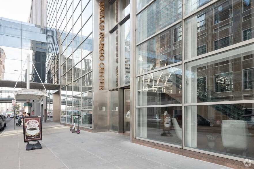 More Photos Of 1700 Lincoln St, Denver Office For Lease