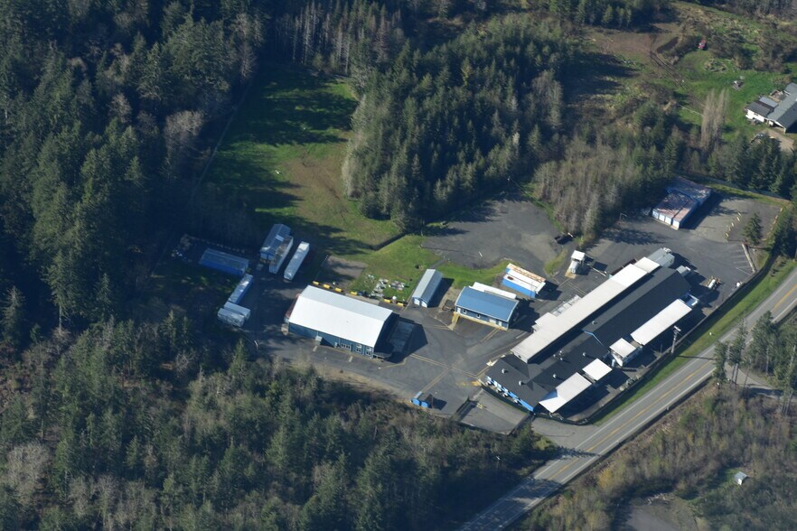 More Photos Of 16371 E State Route 3, Allyn Distribution For Lease