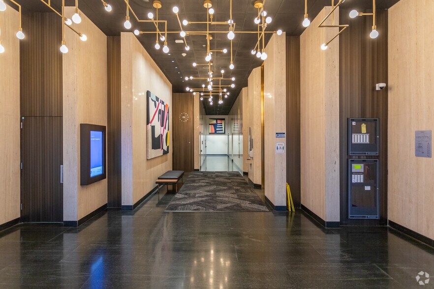 More Photos Of 1155 W Pender St, Vancouver Office For Sale