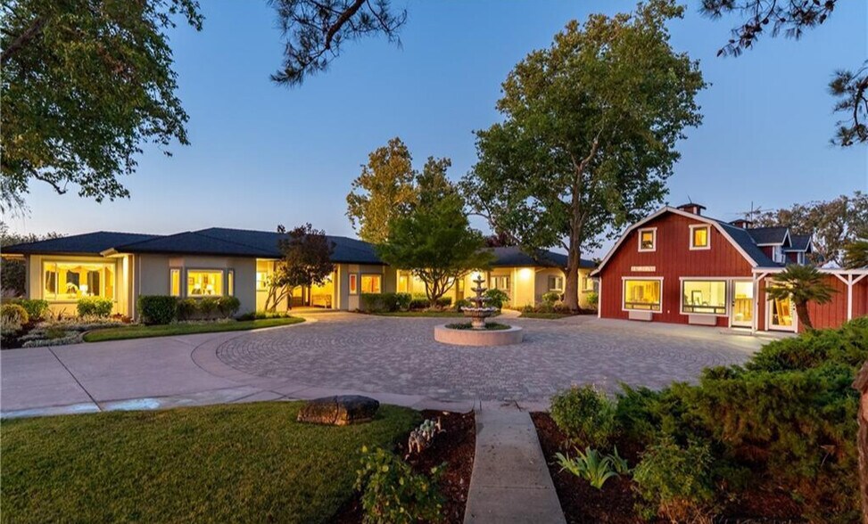 Primary Photo Of 3520 Creston Rd, Paso Robles Specialty For Sale