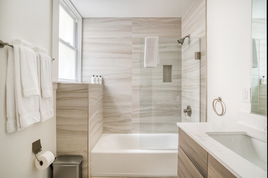 More Photos Of 1230 Jackson St, San Francisco Apartments For Sale