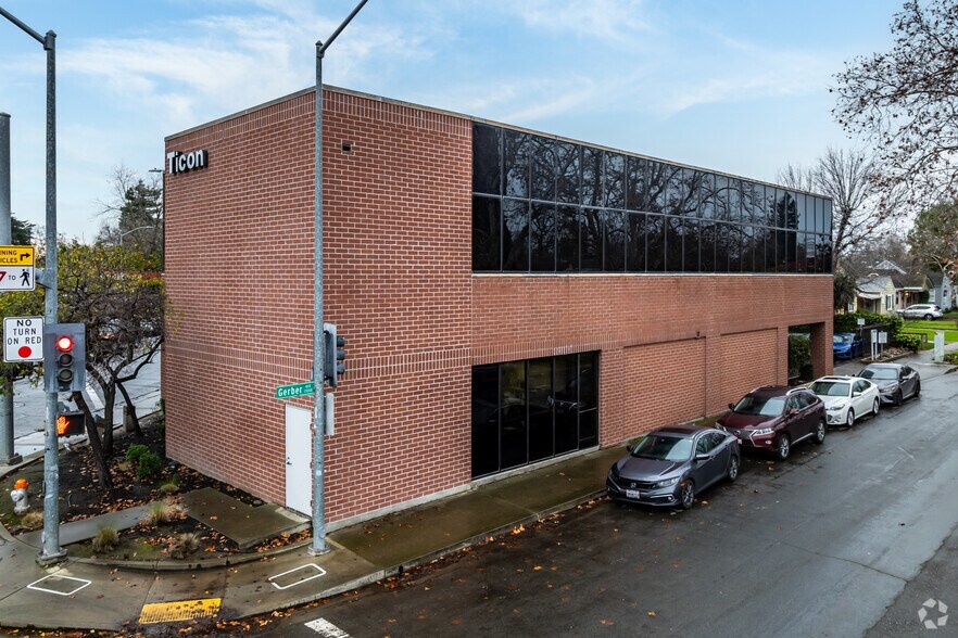 More Photos Of 2000 Stockton Blvd, Sacramento Office For Sale