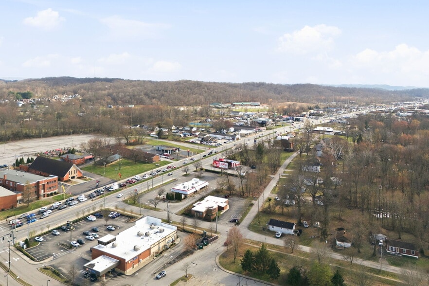 More Photos Of 4430 Crawford Ave, Louisville Medical For Sale