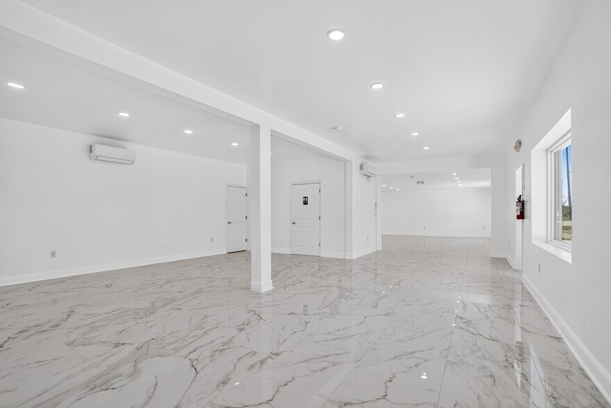 More Photos Of 3608 Burlington Rd, Greensboro Freestanding For Sale
