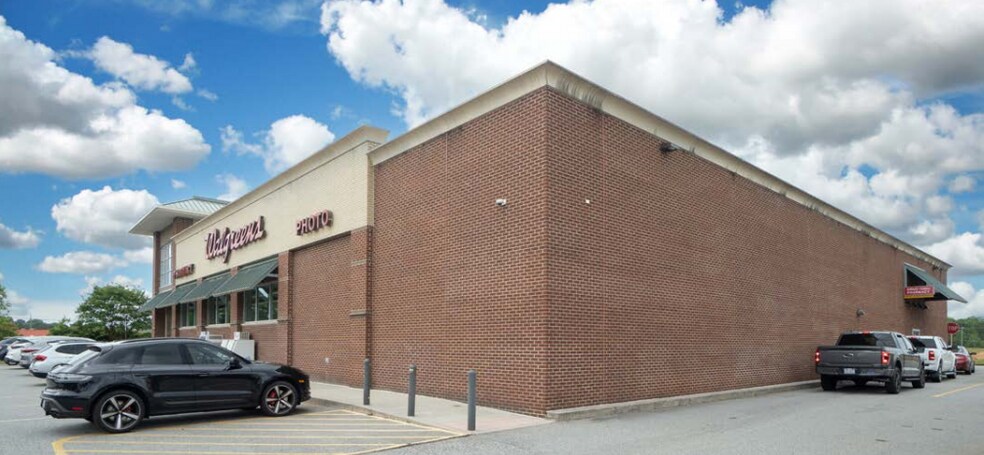 More Photos Of 1114 Brawley School Rd, Mooresville Drugstore For Sale