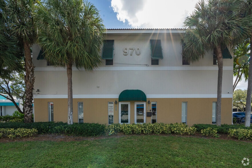 More Photos Of 970 W Mcnab Rd, Fort Lauderdale Office For Lease