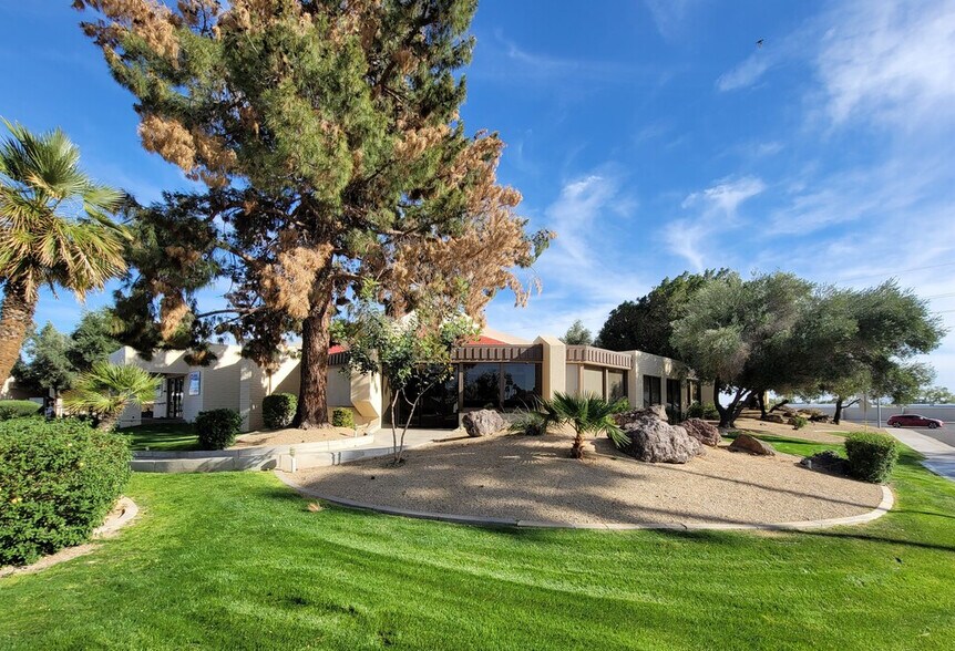 More Photos Of 10240 W Bell Rd, Sun City Office For Sale