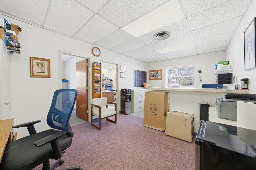 More Photos Of 299 Forest Ave, Paramus Office For Sale