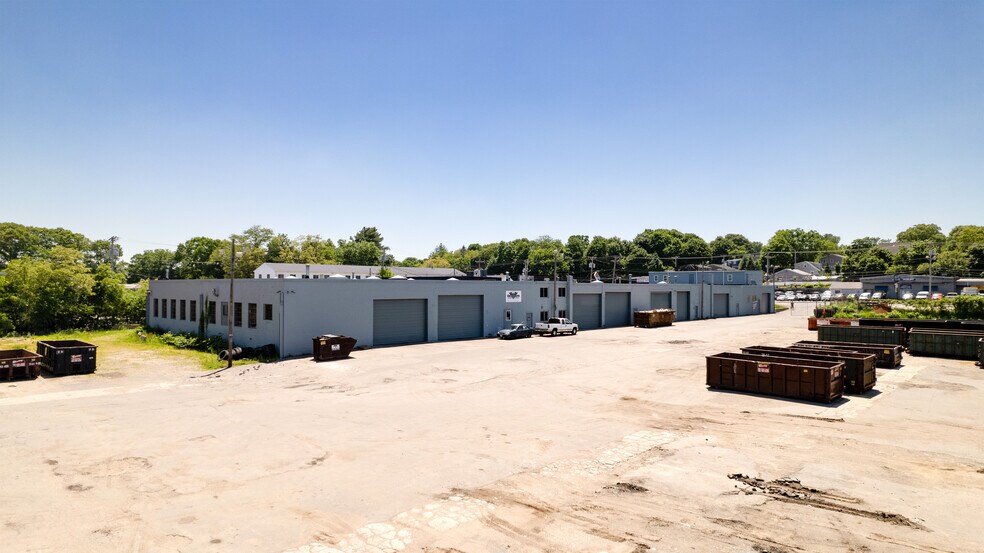Primary Photo Of 1093 N Montello St, Brockton Service For Lease