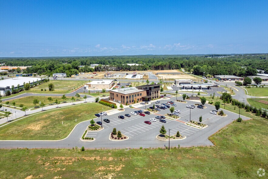 More Photos Of 937 Riverwalk Pky, Rock Hill Medical For Lease