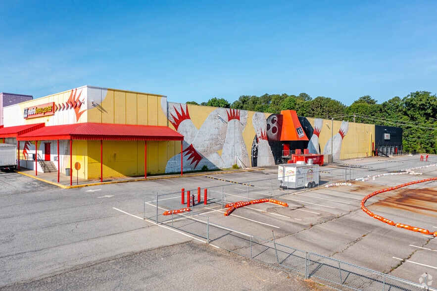 More Photos Of 1959 Metropolitan Pky SW, Atlanta Bowling Alley For Lease