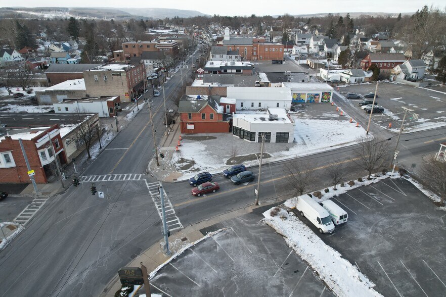 More Photos Of 102 Mohawk Ave, Schenectady Storefront Retail Office For Lease