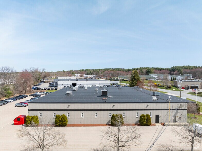 More Photos Of 14-16 Hampshire Dr, Hudson Office For Sale