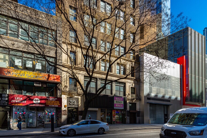 More Photos Of 39 W 29th St, New York Office For Sale
