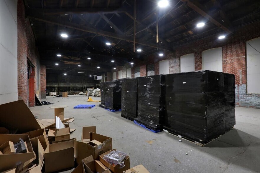 More Photos Of 701 Bingaman St, Reading Industrial For Sale