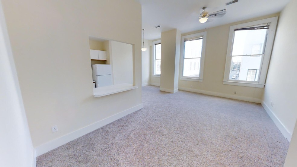 More Photos Of 289-291 King St, Charleston Apartments For Sale