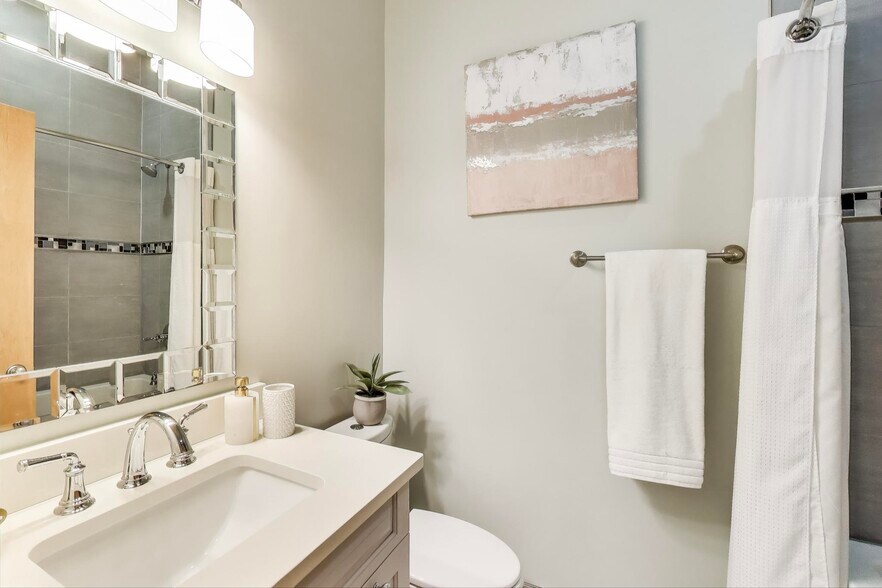 More Photos Of 1324 10th St NW, Washington Apartments For Sale