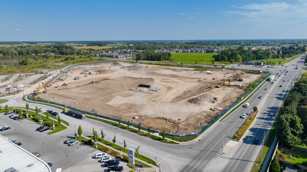 More Photos Of 1300 Fanshawe Park Rd E, London General Retail For Lease