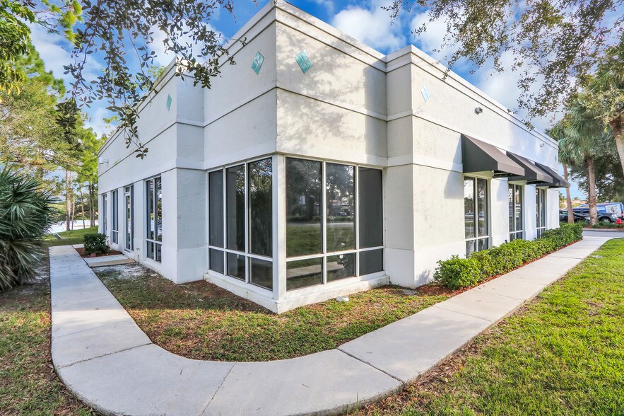 More Photos Of 1402 Royal Palm Beach Blvd, Royal Palm Beach Medical For Lease
