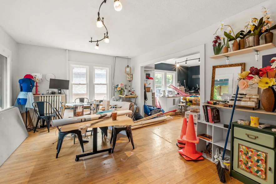 More Photos Of 2232-2242 Carter Ave, Saint Paul Unknown For Lease