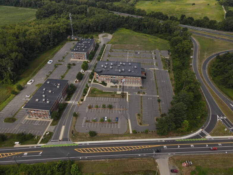 More Photos Of 33 Atwood dr, Northampton Office For Lease