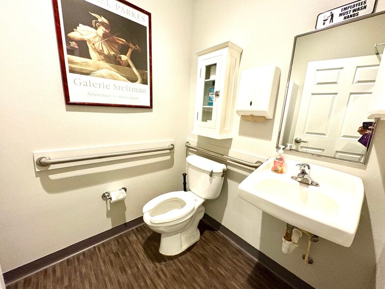 More Photos Of 24420 State Road 54, Lutz Medical For Lease