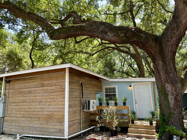 More Photos Of 3600 Reading St, Bacliff Manufactured Housing Mobile Home Park For Sale