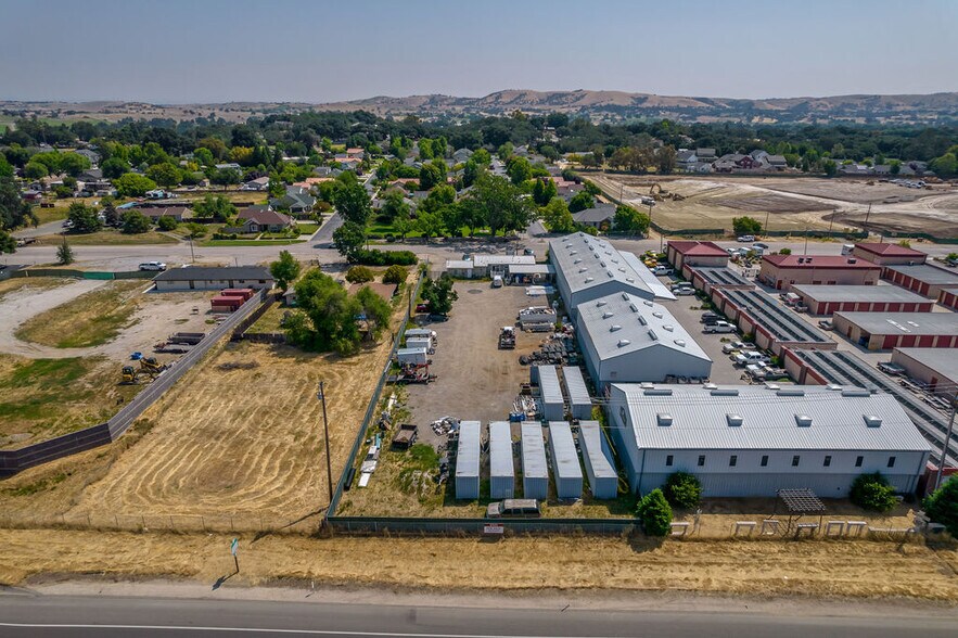 More Photos Of 1680 El Camino Real, Atascadero Office For Sale