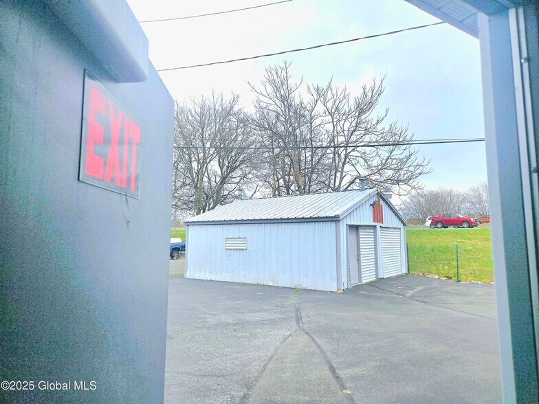 More Photos Of 1904 Broadway, Watervliet Auto Dealership For Sale