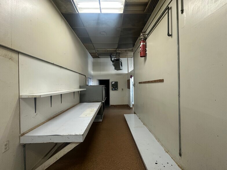 More Photos Of 2250 Marina Blvd, San Leandro Unknown For Lease