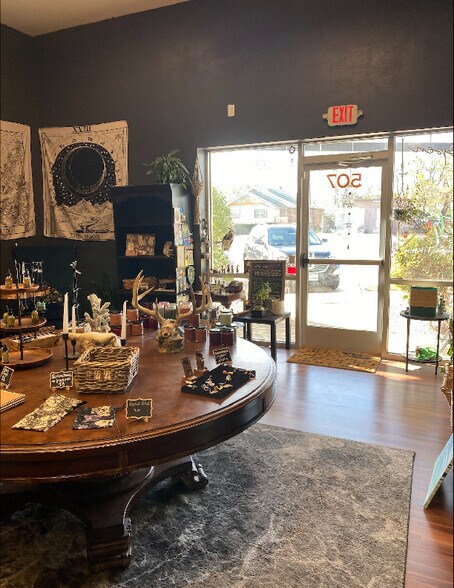 Primary Photo Of 501-517 S Locust St, Denton Apartments For Lease