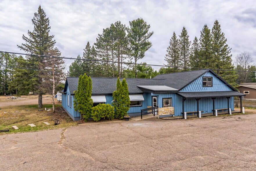 More Photos Of N11050 County Road A, Tomahawk Bar For Sale