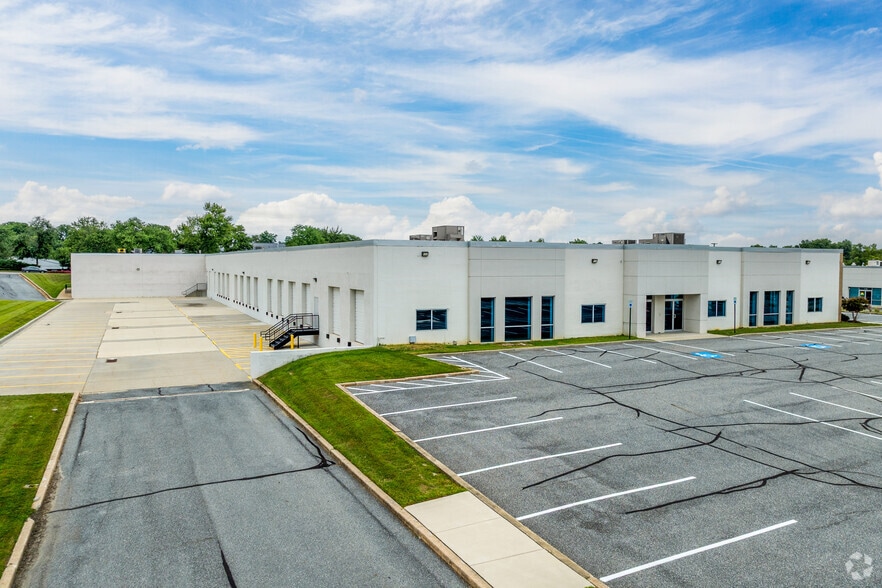 More Photos Of 7142 Ambassador Rd, Windsor Mill Distribution For Lease