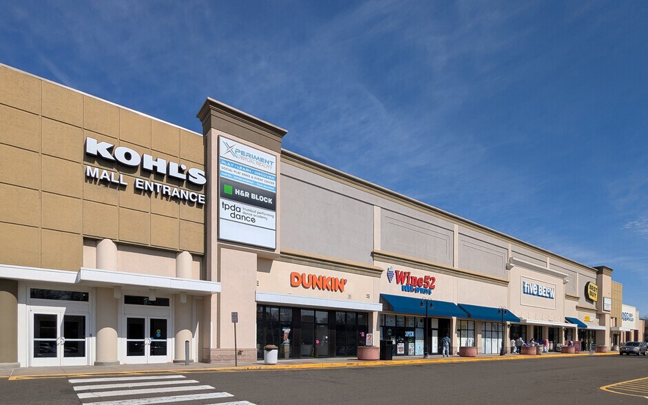 More Photos Of 100 Hawley Ln, Trumbull Unknown For Lease