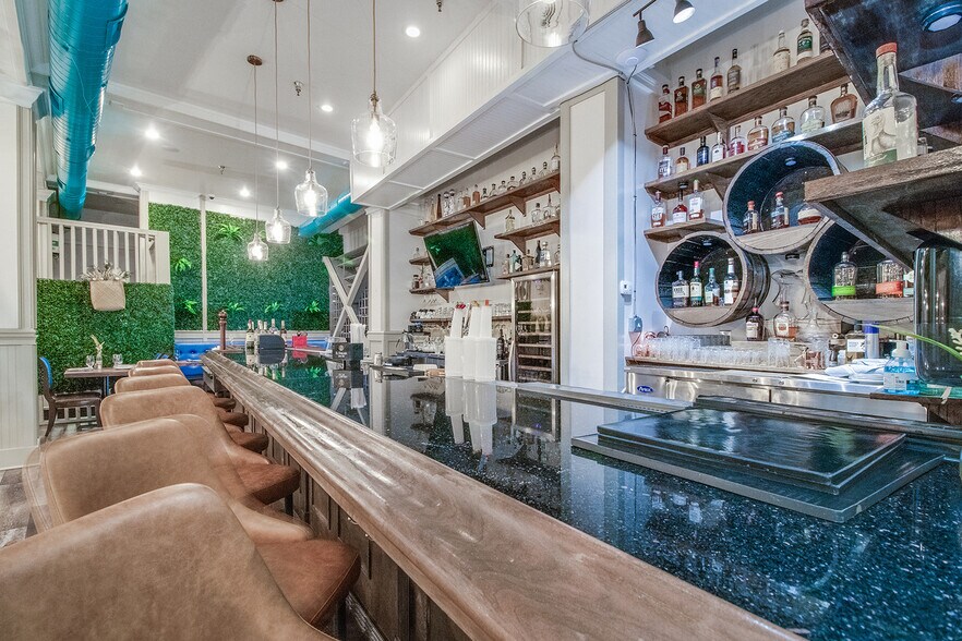 More Photos Of 21 E Athens St, Winder General Retail For Sale