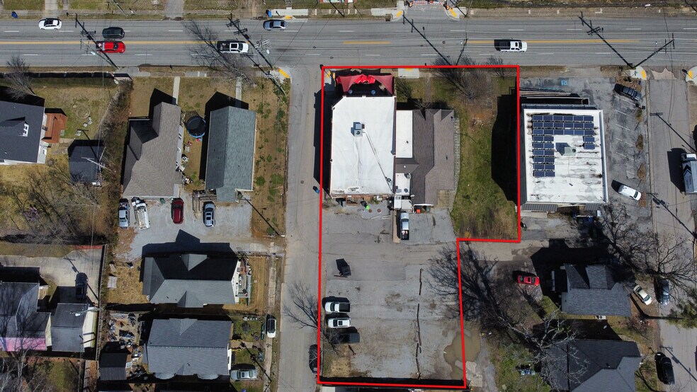 More Photos Of 1804 E Main St, Chattanooga General Retail For Sale