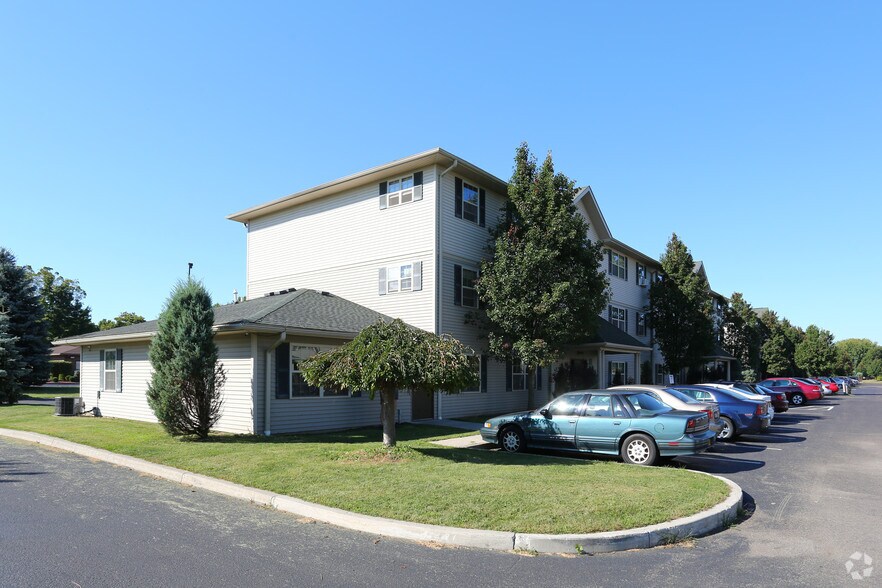 More Photos Of 70 Brigham Rd, Fredonia Apartments For Sale