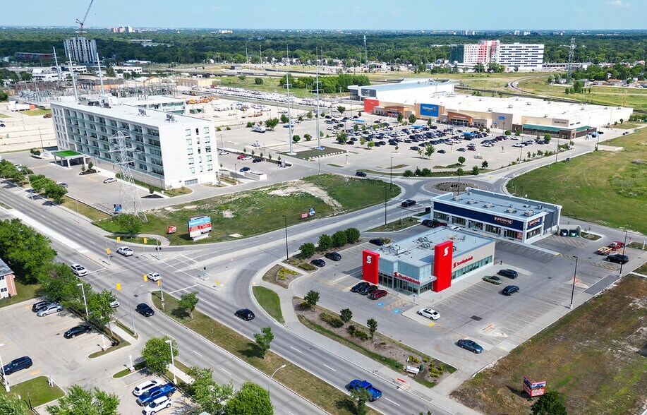 More Photos Of 1020 Taylor Av, Winnipeg General Retail For Lease