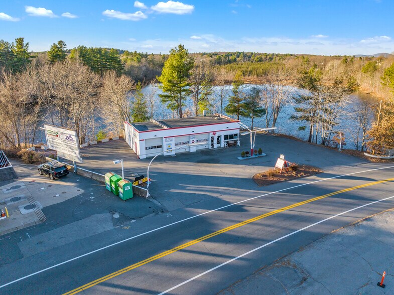 More Photos Of 525 Main St, Holden General Retail For Sale