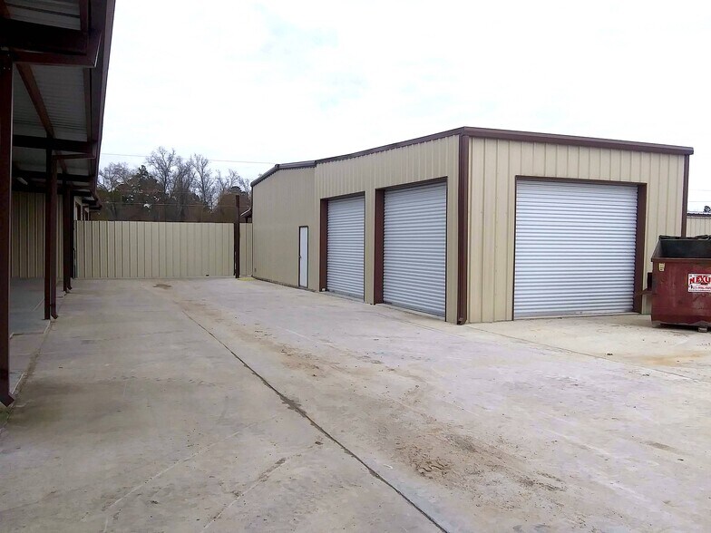 More Photos Of 11066 Highway 242, Conroe Warehouse For Sale
