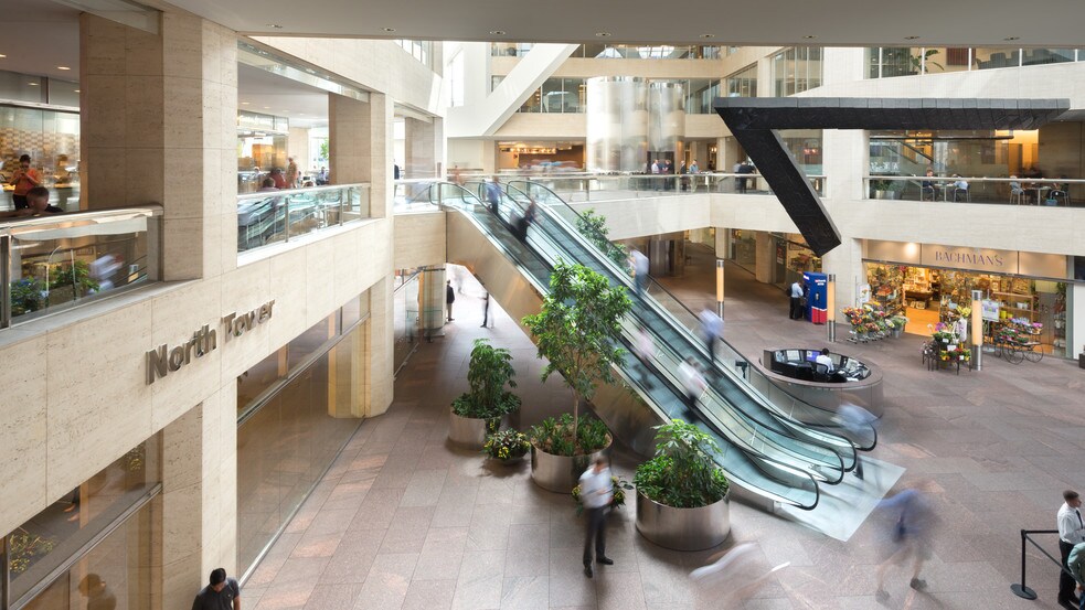 More Photos Of 220 S 6th St, Minneapolis Office For Lease