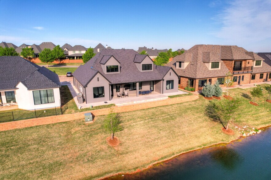 More Photos Of 16362 Muirfield Place, Edmond Medical For Sale