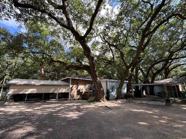 More Photos Of 3600 Reading St, Bacliff Manufactured Housing Mobile Home Park For Sale