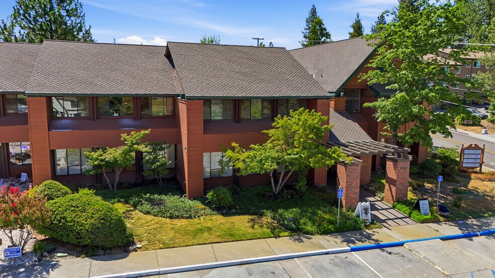 More Photos Of 1061 E Main St, Grass Valley Medical For Sale